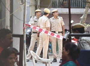 805259-police-delhi