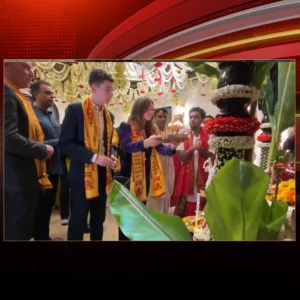 ganesh-pooja-at-eknath-shinde-residence-121625236-1x1