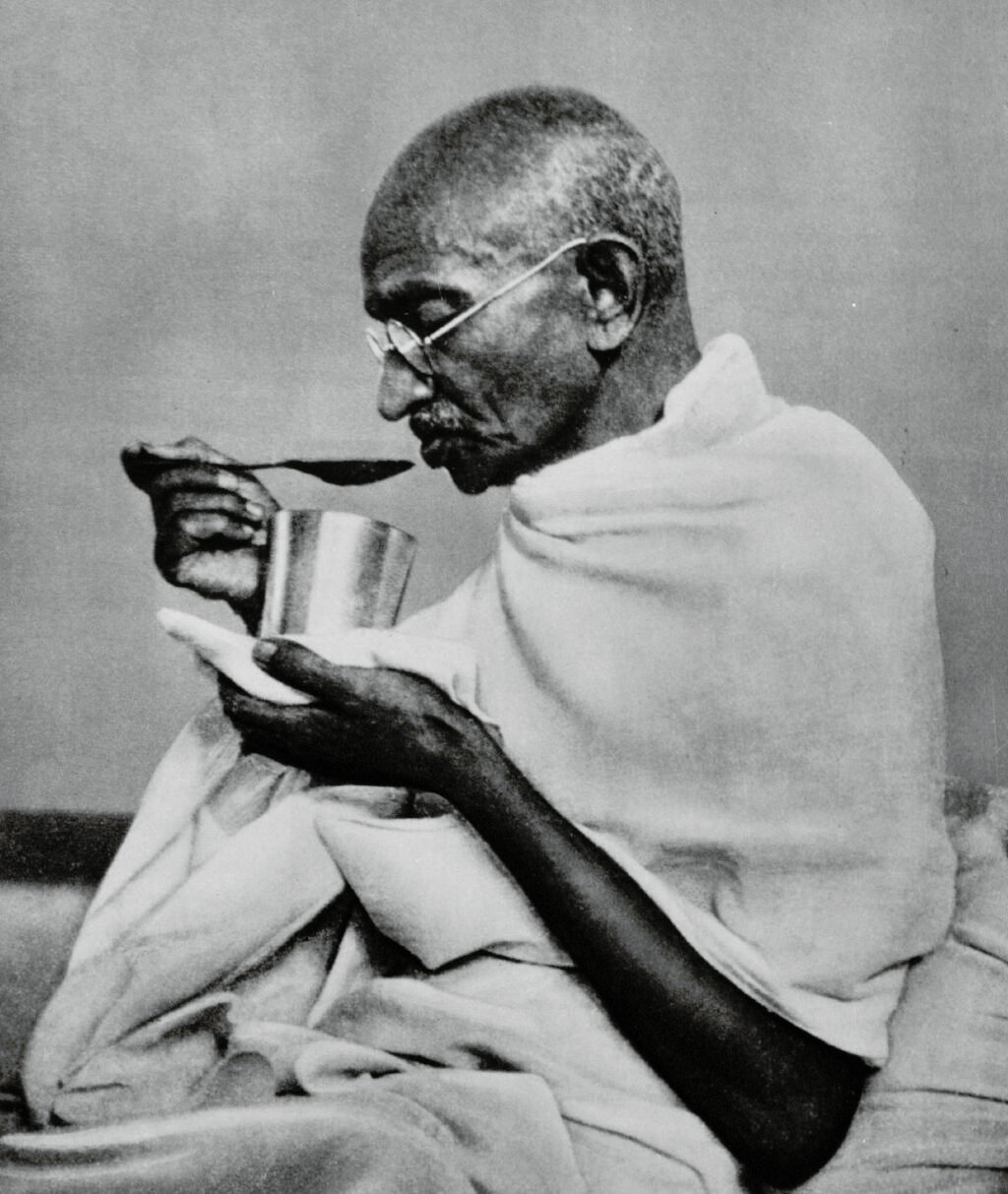 gandhi_india_history_today_0